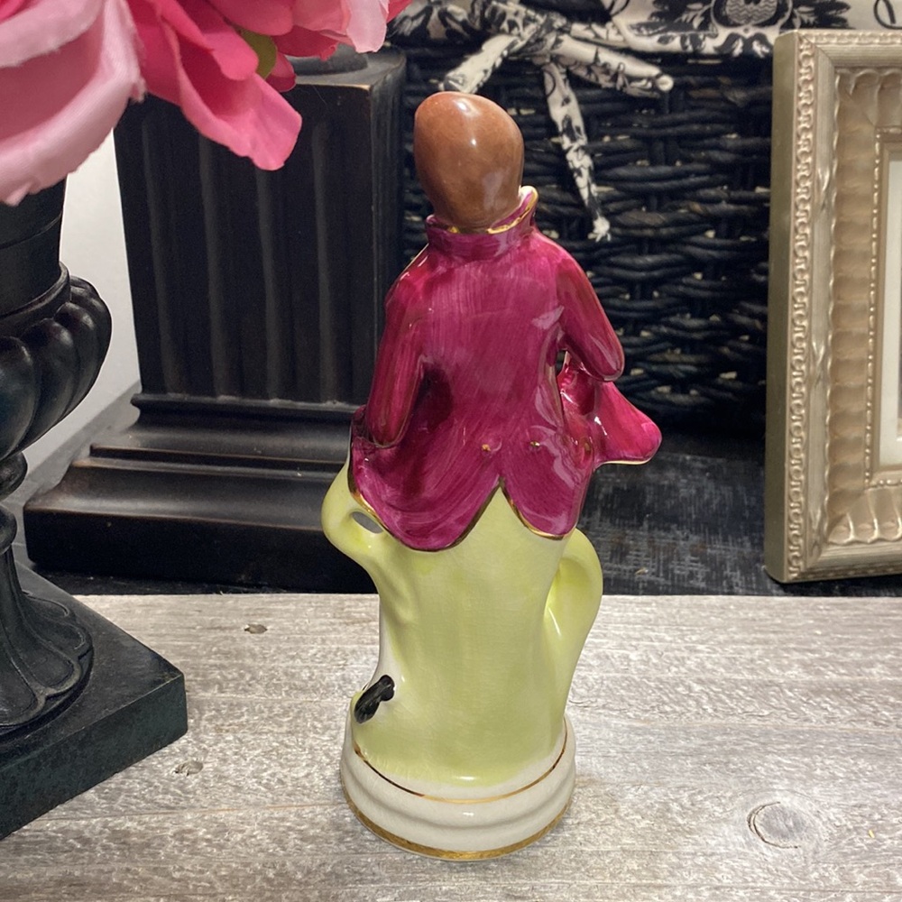 Vintage Coventry Figurine of Gentleman in Pink Jacket and Yellow Trousers! - Picture 3 of 7